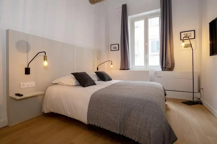 Design Suites Vieux Port Marsilya