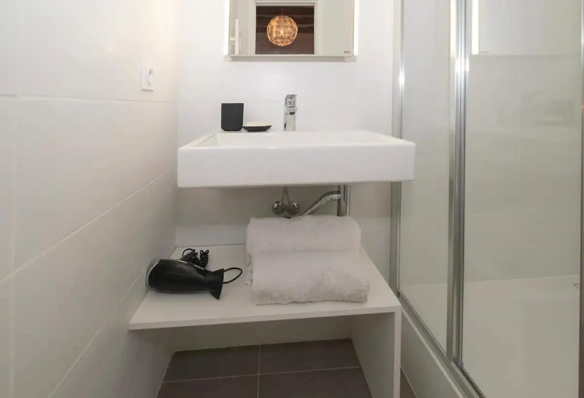Design Suites Vieux Port Marselha 0*,  França